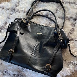 t i m i . & . l e s l i e . d i a p e r . b a g